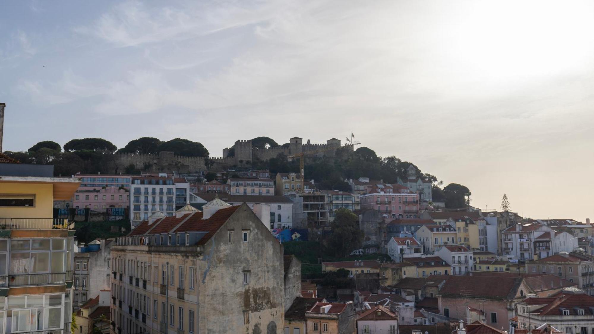 Vintage With Castle View Apartment By Lovelystay Lisboa Exterior foto